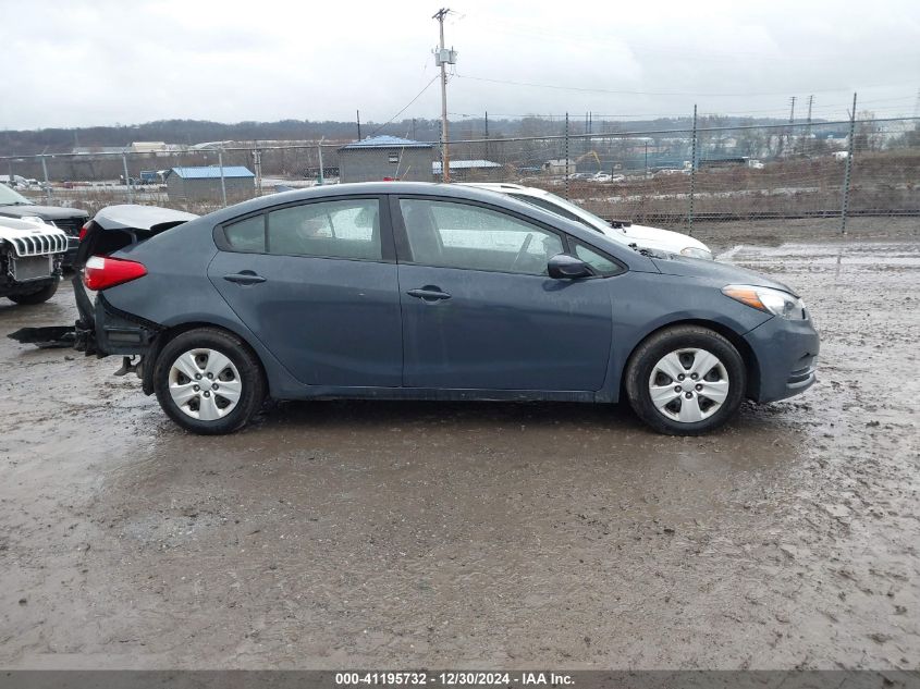 VIN KNAFK4A65G5540226 2016 KIA Forte, LX no.14