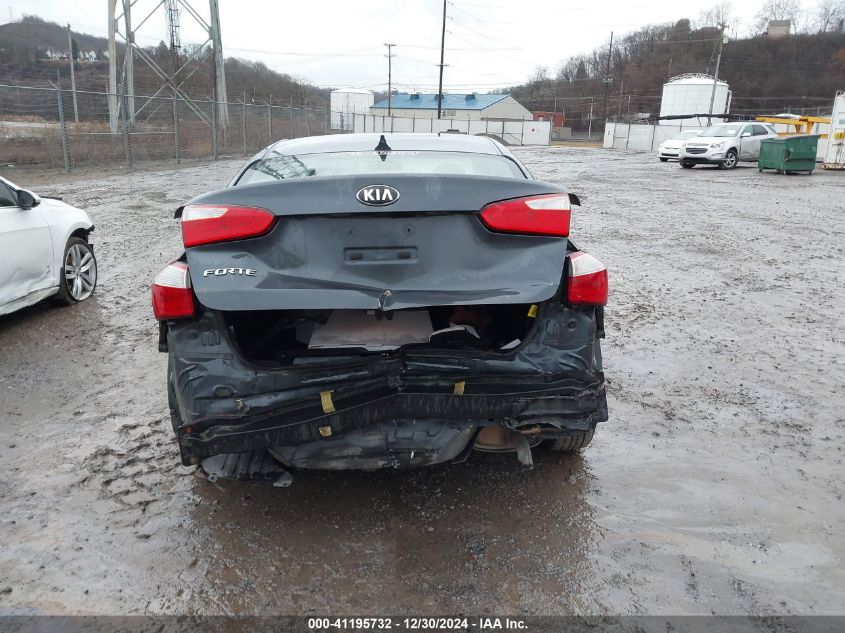 VIN KNAFK4A65G5540226 2016 KIA Forte, LX no.17