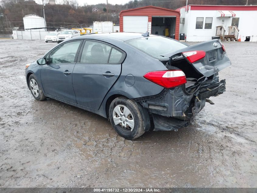 VIN KNAFK4A65G5540226 2016 KIA Forte, LX no.3