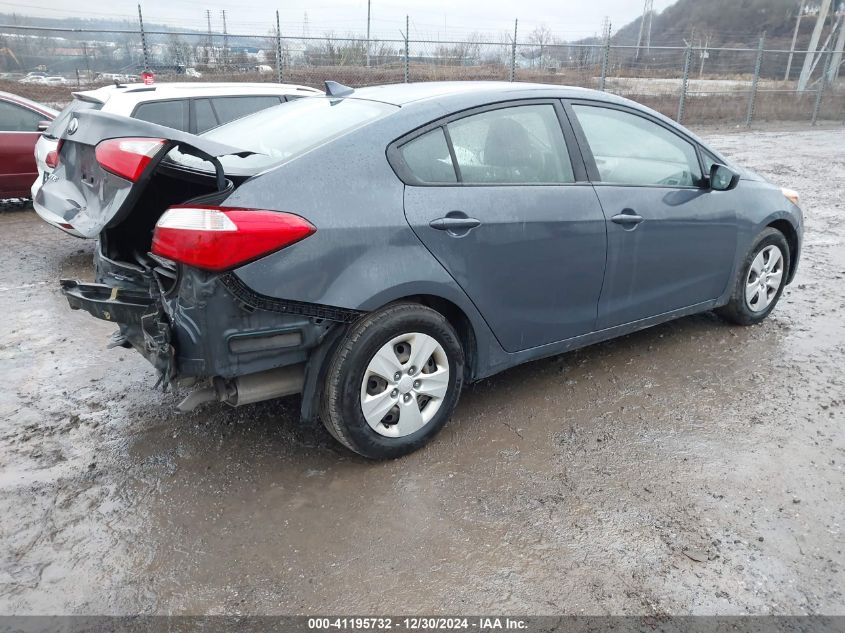 VIN KNAFK4A65G5540226 2016 KIA Forte, LX no.4