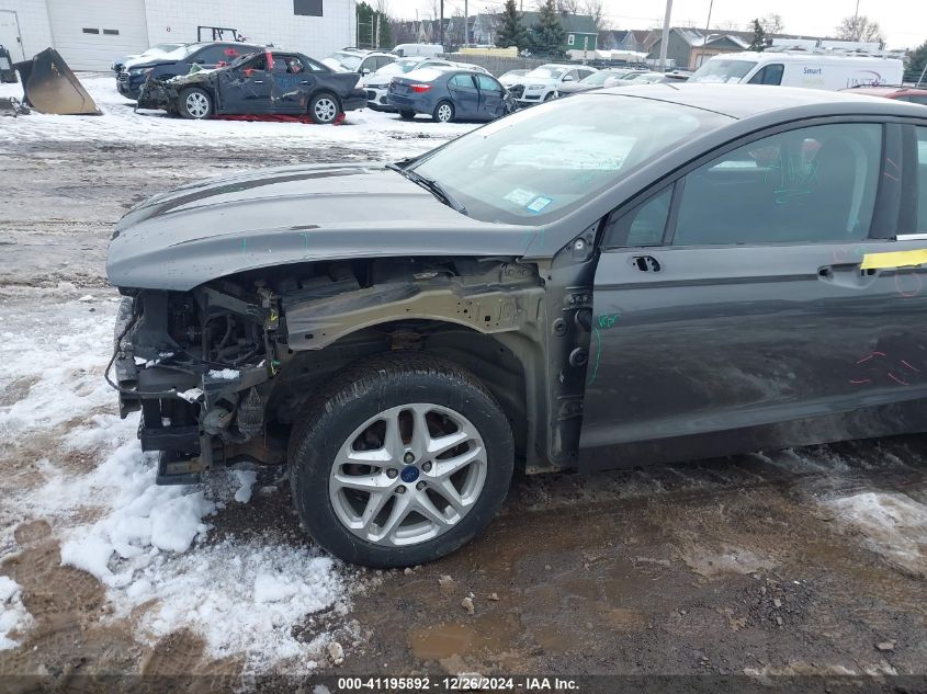 VIN 3FA6P0H70GR379153 2016 Ford Fusion, SE no.19