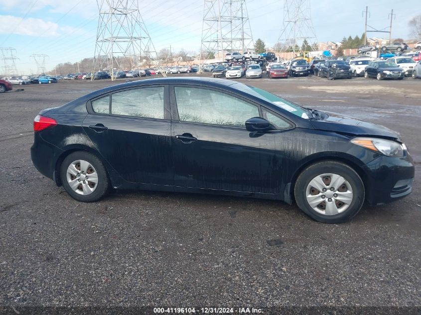 VIN KNAFK4A61F5412144 2015 KIA FORTE no.14