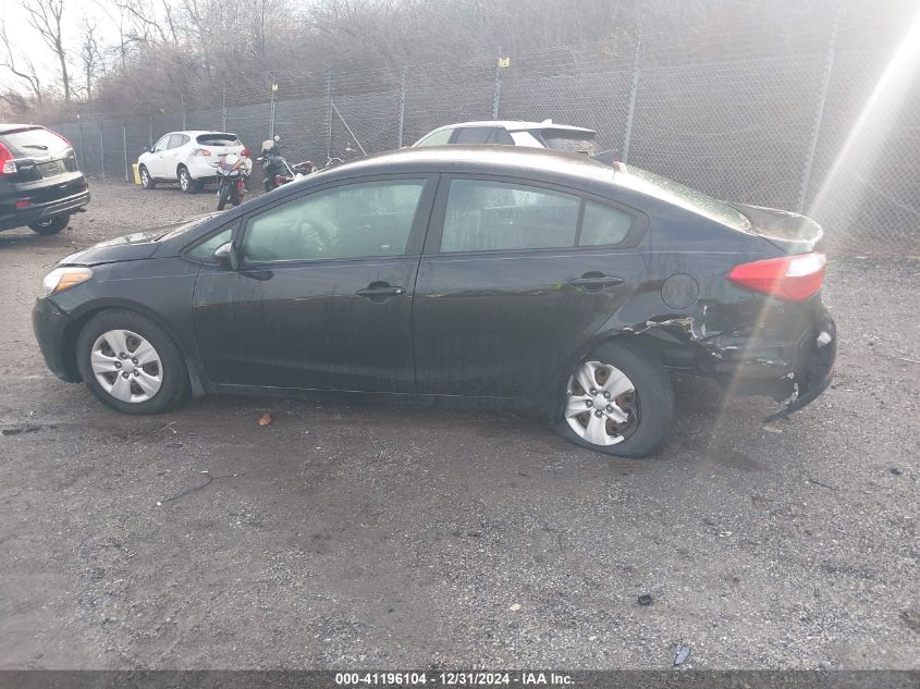 VIN KNAFK4A61F5412144 2015 KIA FORTE no.15