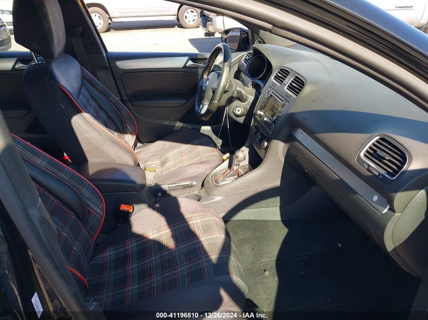 2012 VOLKSWAGEN GTI VIN: WVWHD7AJ0CW221719