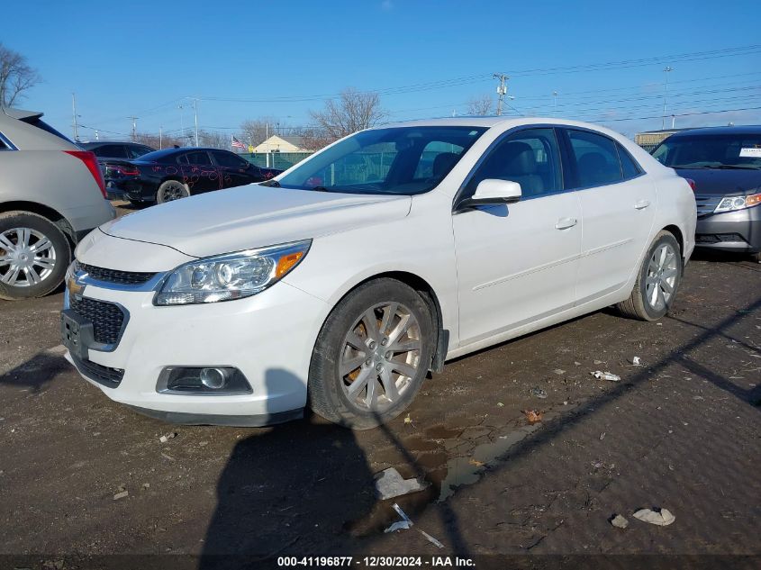 VIN 1G11D5SL0FF185601 2015 Chevrolet Malibu, 2LT no.2