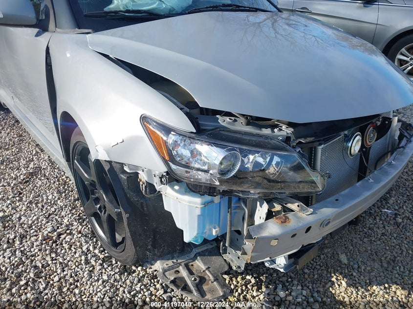 2013 SCION TC VIN: JTKJF5C70D3061161