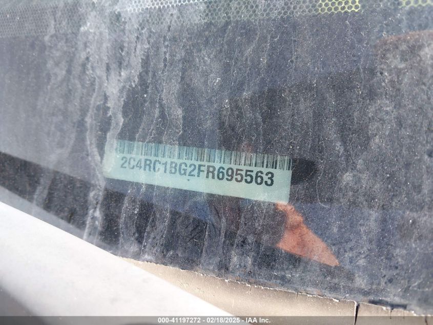 2015 Chrysler Town & Country Touring VIN: 2C4RC1BG2FR695563 Lot: 41197272