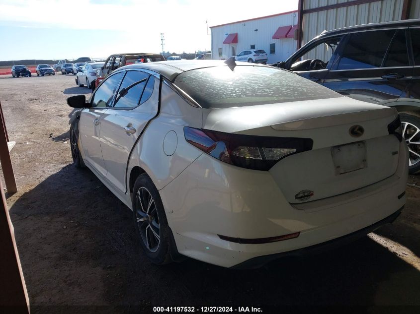 VIN 5XXGR4A64DG243815 2013 KIA Optima, SX no.3