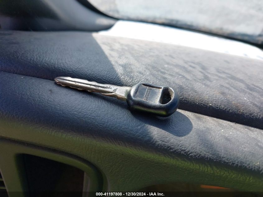 2005 GMC Sierra 1500 Work Truck VIN: 1GTEK14V75Z162285 Lot: 41197808