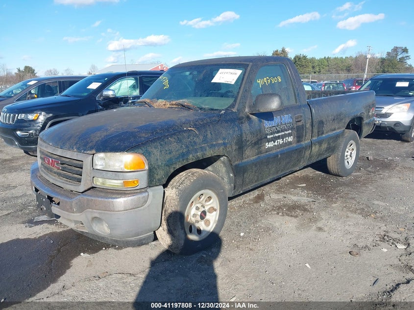 2005 GMC SIERRA TRUCK 4.8L V-8 285HP
