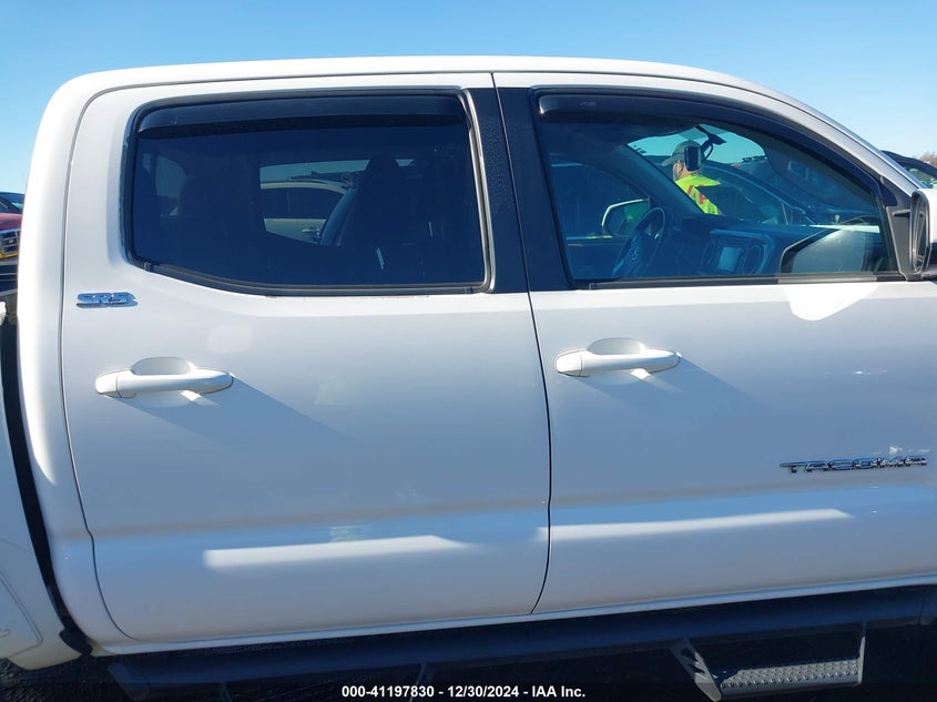 2017 TOYOTA TACOMA SR5 V6 - 3TMAZ5CN1HM042569