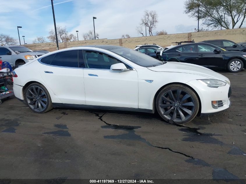 VIN 5YJSA1CP5DFP24939 2013 Tesla Model S, Performance no.14