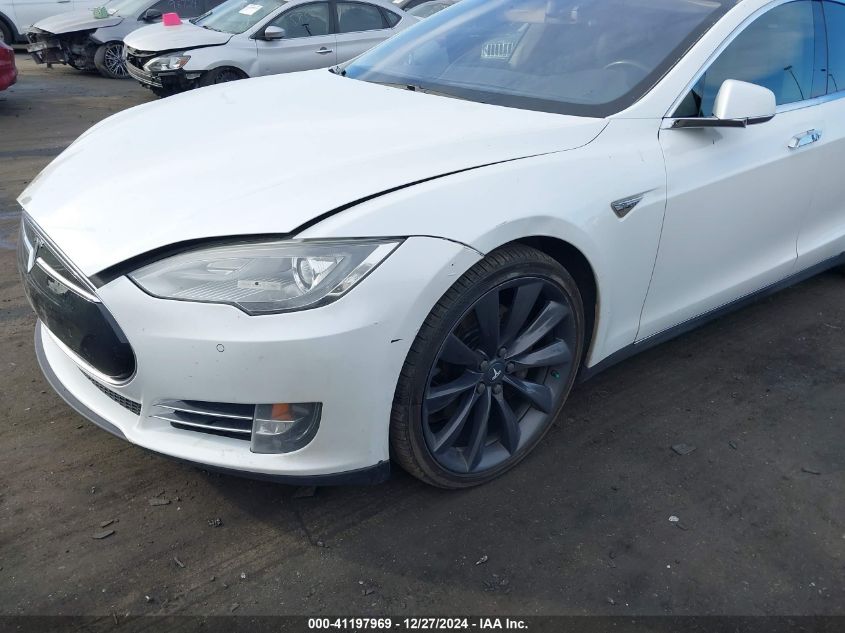 VIN 5YJSA1CP5DFP24939 2013 Tesla Model S, Performance no.6