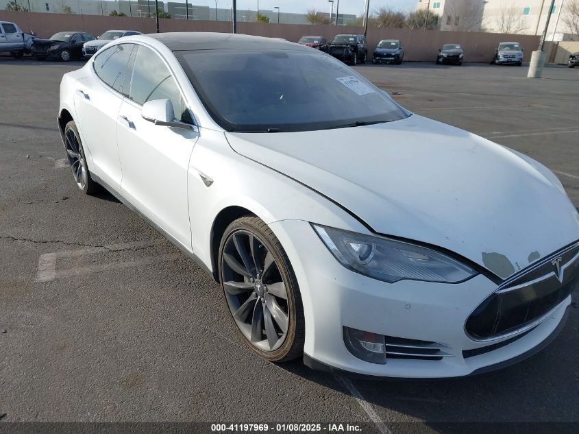 2013 Tesla Model S, Performance