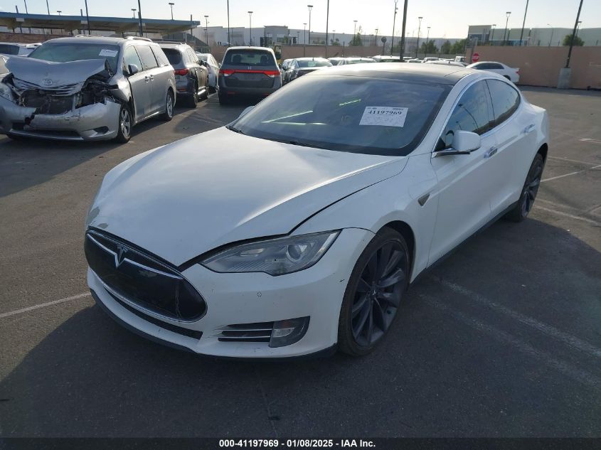 VIN 5YJSA1CP5DFP24939 2013 Tesla Model S, Performance no.2