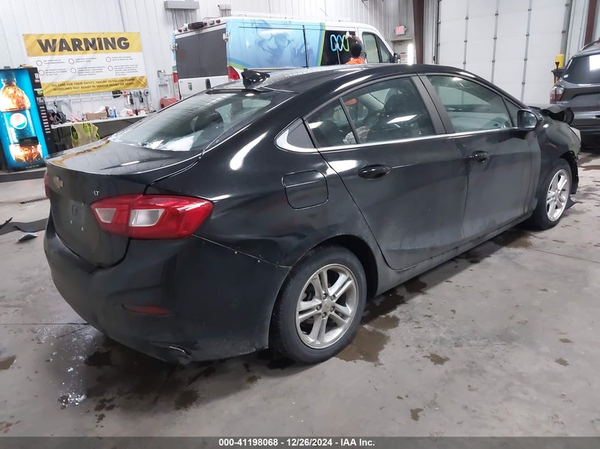 2017 CHEVROLET CRUZE VIN: 1G1BE5SM0H7204543