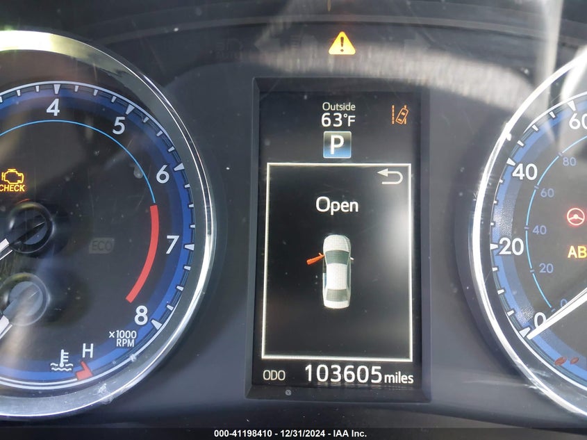 2017 TOYOTA COROLLA SE - 2T1BURHE5HC922542