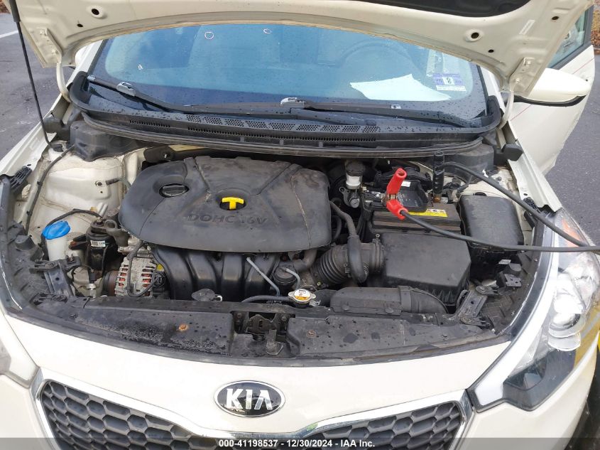 VIN KNAFK4A67F5374838 2015 KIA Forte, LX no.10