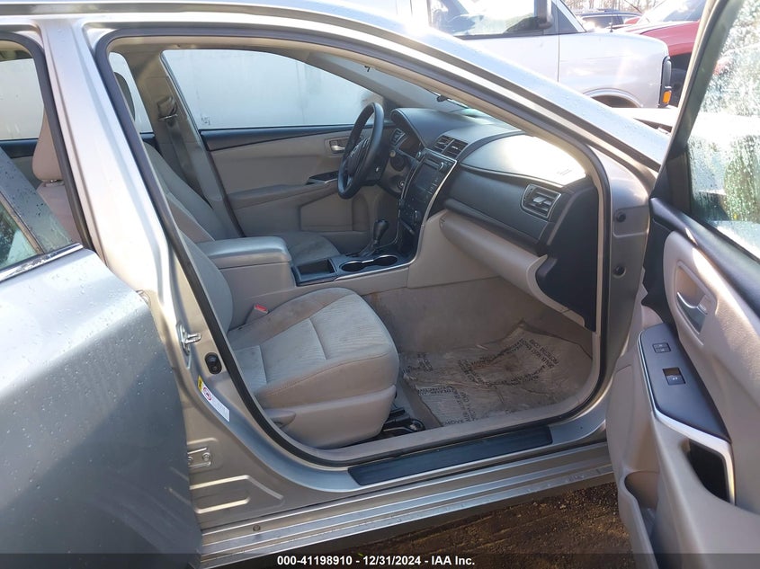 2016 TOYOTA CAMRY VIN: 4T4BF1FK9GR558844