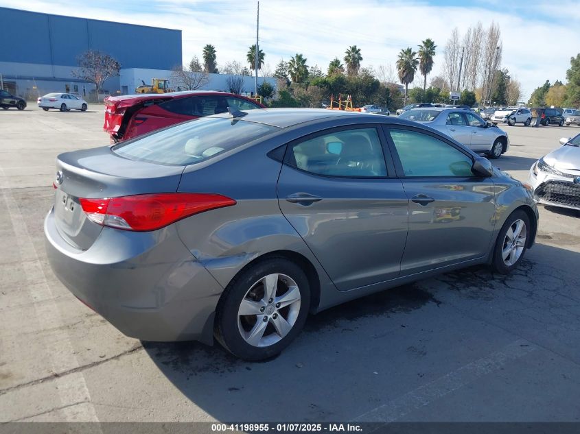 VIN 5NPDH4AE8DH194667 2013 Hyundai Elantra, Gls no.4