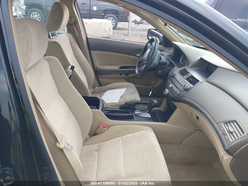 2009 HONDA ACCORD VIN: 1HGCP26459A128354