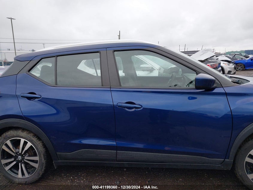 VIN 3N1CP5CU5KL494840 2019 NISSAN KICKS SV