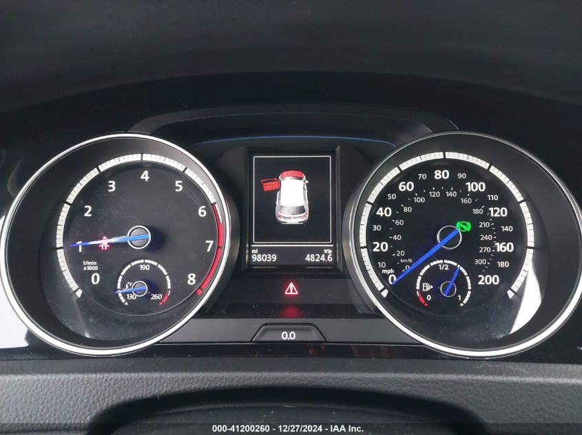 2015 Volkswagen Golf R 4-Door VIN: WVWLF7AU8FW237573 Lot: 41200260