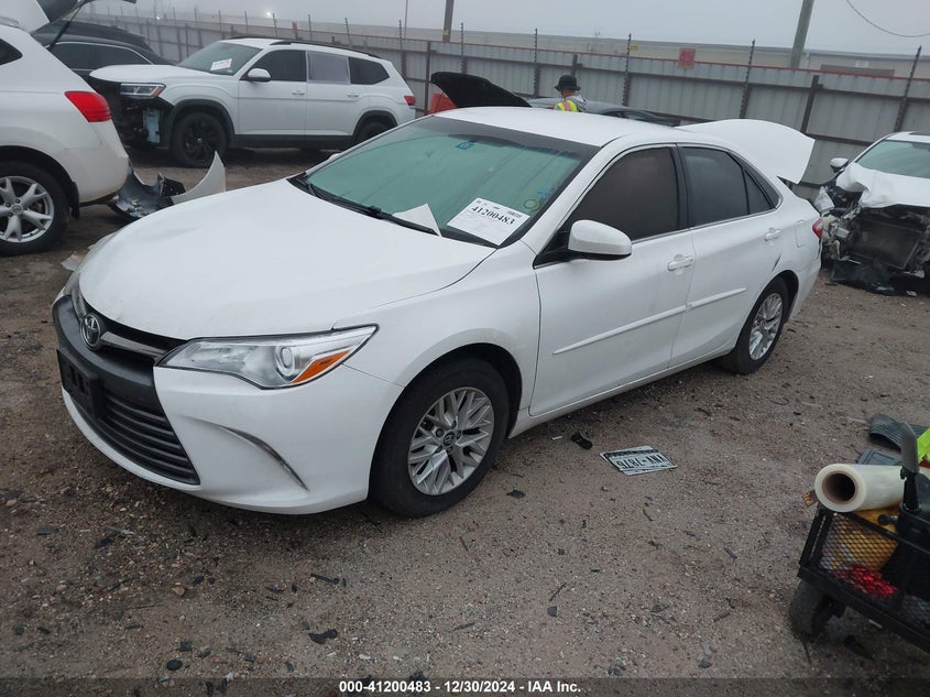 2017 TOYOTA CAMRY VIN: 4T1BF1FK8HU324075