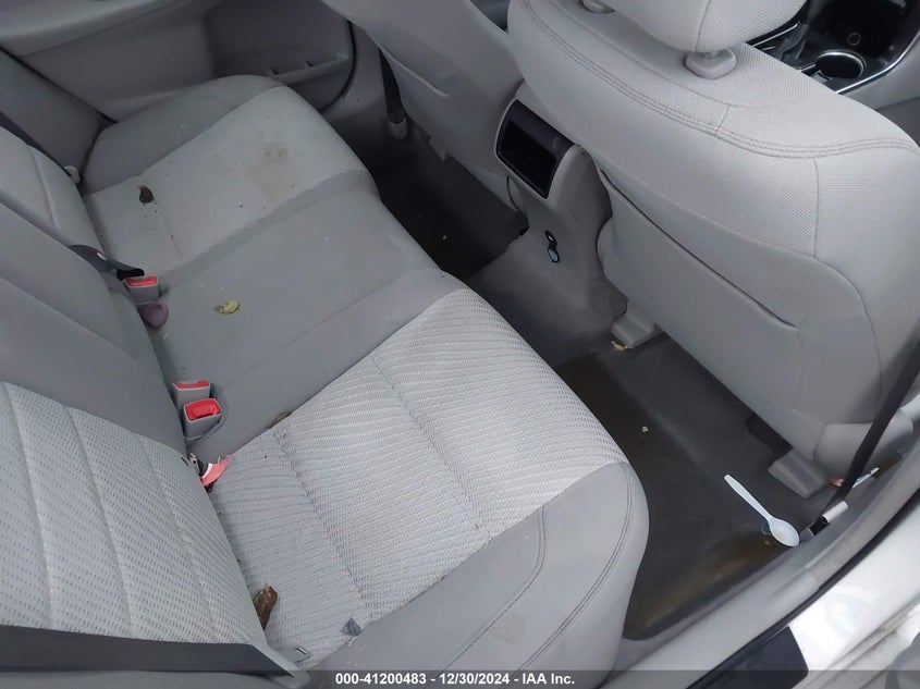 2017 TOYOTA CAMRY VIN: 4T1BF1FK8HU324075