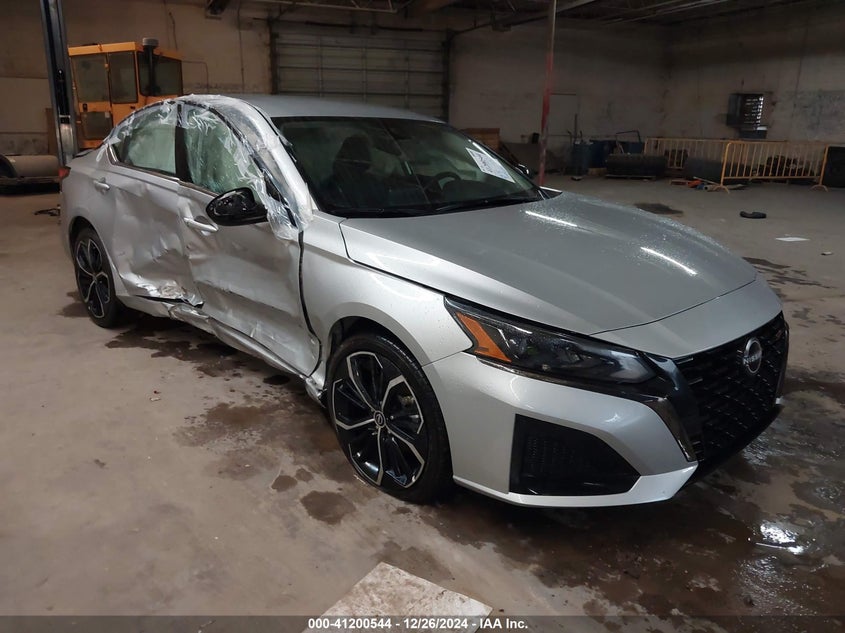 2024 NISSAN ALTIMA  (VIN: 1N4BL4CV9RN389709)