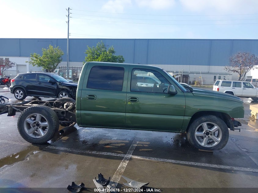 2006 CHEVROLET SILVERADO VIN: 2GCEC13V261355078