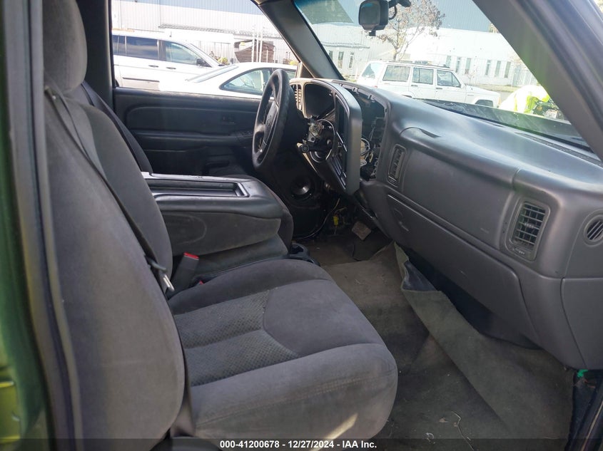 2006 CHEVROLET SILVERADO VIN: 2GCEC13V261355078