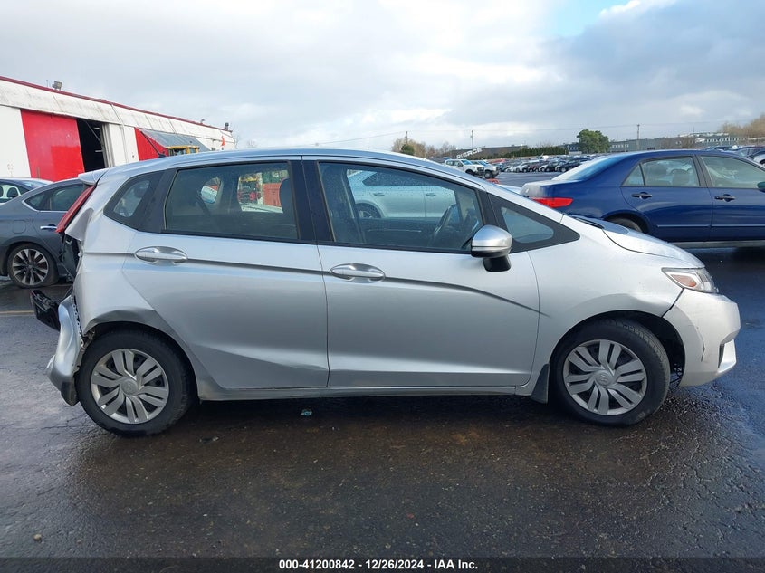 2016 HONDA FIT VIN: JHMGK5H50GX033361