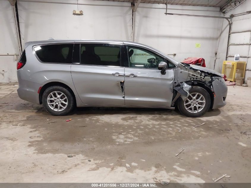 VIN 2C4RC1BG1HR753083 2017 CHRYSLER PACIFICA no.13