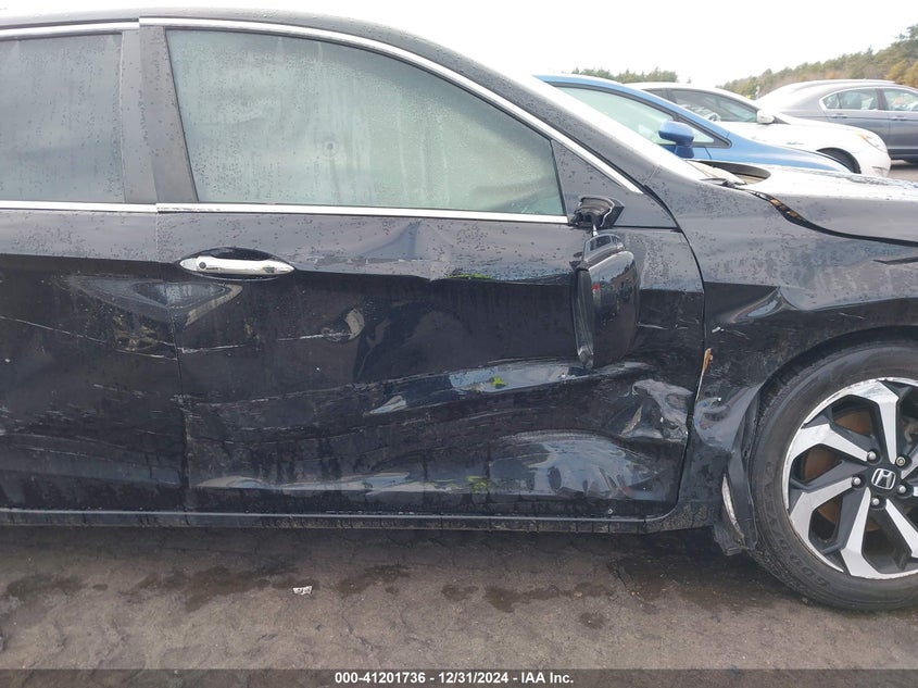 2016 HONDA ACCORD VIN: 1HGCR2F86GA244625