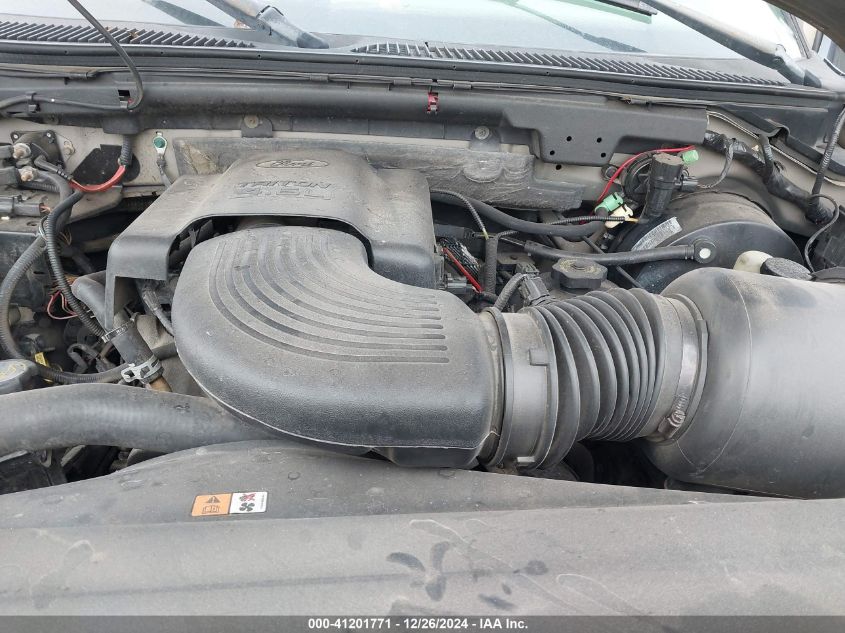 2002 Ford F-150 Lariat/Xlt VIN: 1FTRW07672KA42088 Lot: 41201771