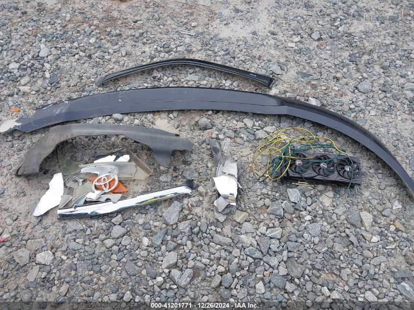 2002 Ford F-150 Lariat/Xlt VIN: 1FTRW07672KA42088 Lot: 41201771