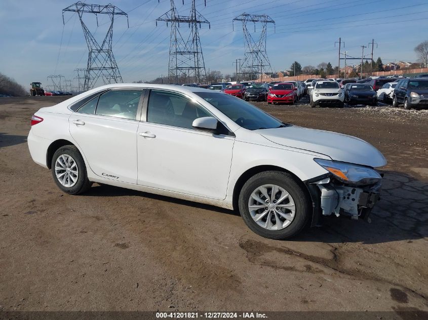 VIN 4T1BF1FK5HU732677 2017 Toyota Camry, LE no.1