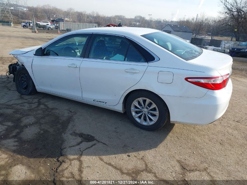 VIN 4T1BF1FK5HU732677 2017 Toyota Camry, LE no.3