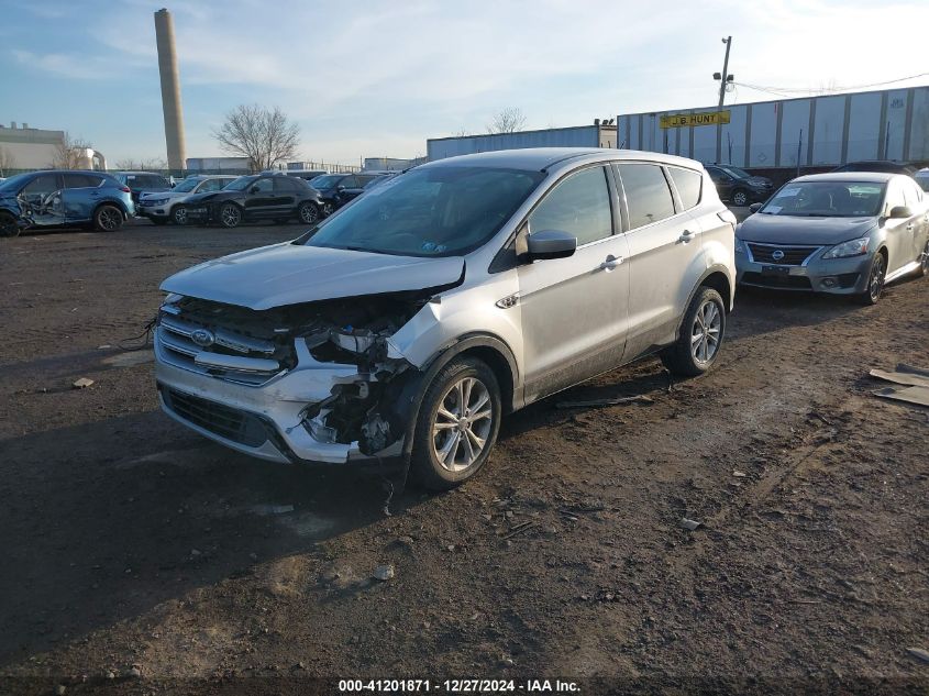 VIN 1FMCU0GD9HUC58883 2017 FORD ESCAPE no.2