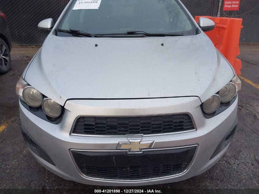 VIN 1G1JC6SH6E4207390 2014 Chevrolet Sonic, Lt Auto no.6