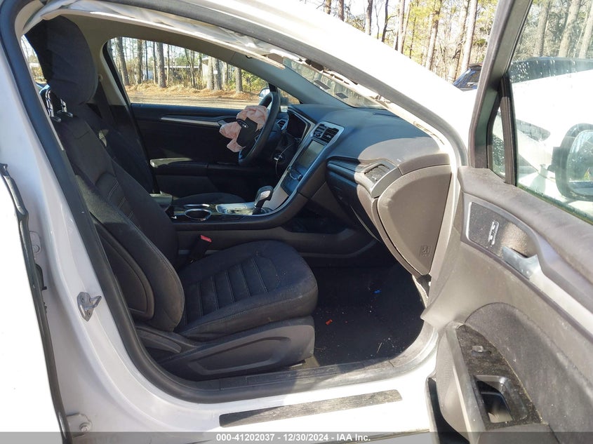 2014 FORD FUSION VIN: 3FA6P0H79ER137636