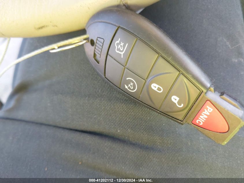 2008 Jeep Grand Cherokee Limited VIN: 1J8HS58N18C173104 Lot: 41202112