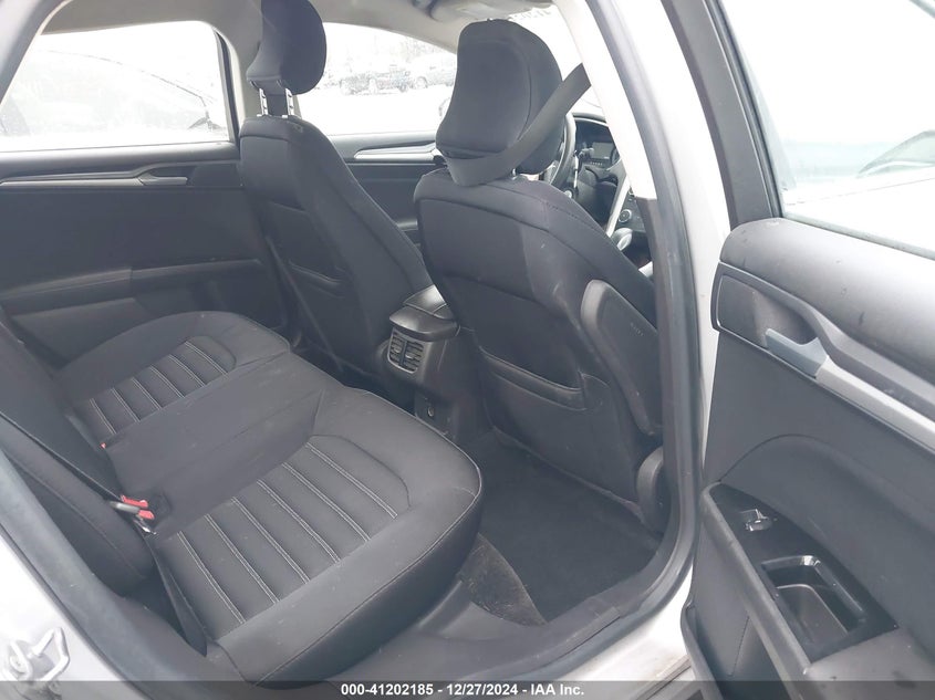 2015 FORD FUSION VIN: 3FA6P0H76FR207935