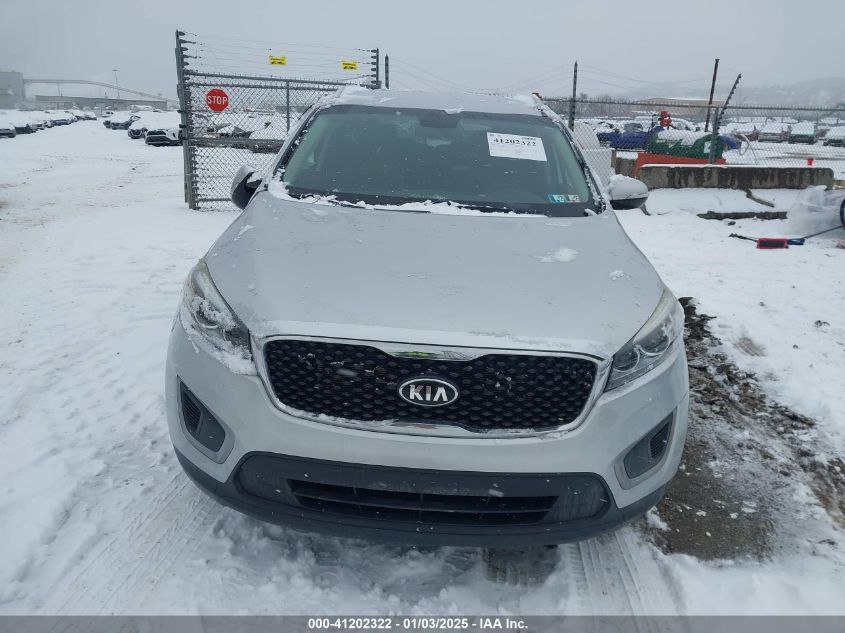 2016 KIA SORENTO LX/L - 5XYPGDA58GG013286