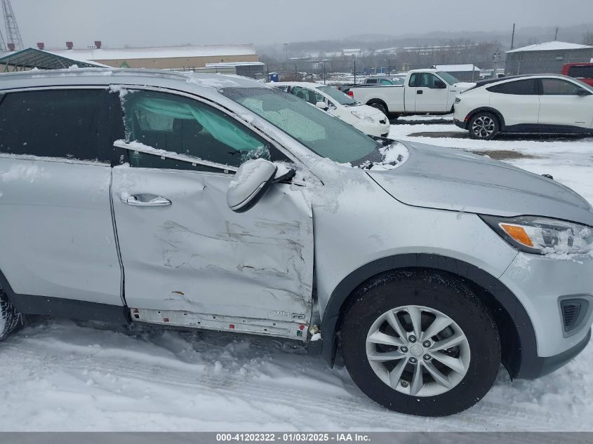 2016 KIA SORENTO LX/L - 5XYPGDA58GG013286