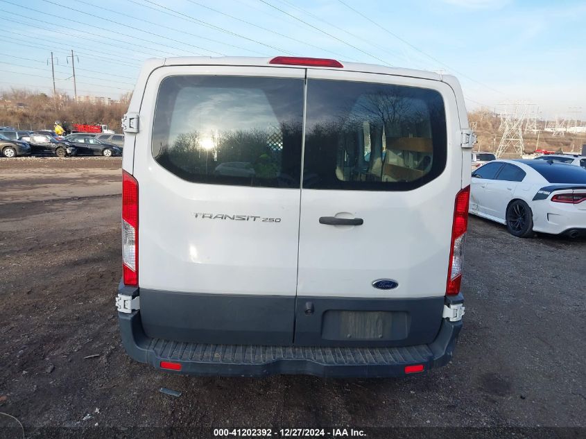 VIN 1FTYR1ZM2GKA38963 2016 Ford Transit-250 no.16