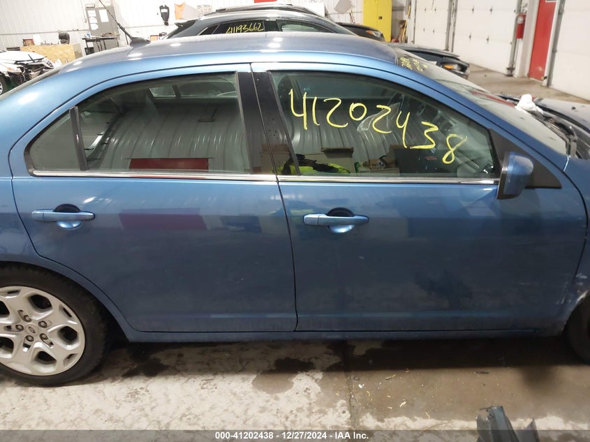 2010 FORD FUSION VIN: 3FAHP0HG0AR237630