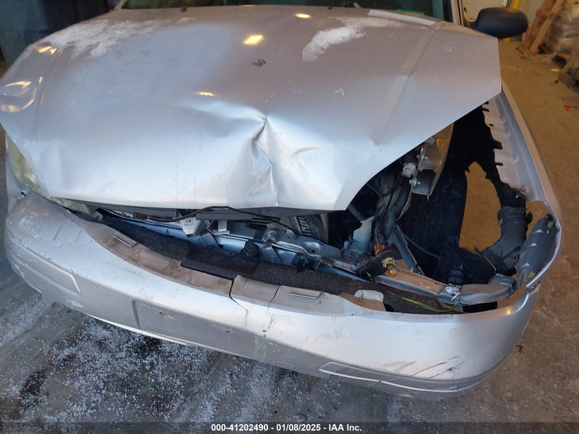 2007 FORD FOCUS VIN: 1FAHP34N77W357176