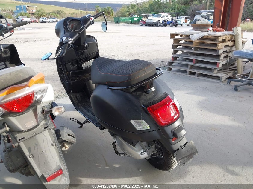 2024 VESPA GTS/SEI GIORNI 300 - ZAPMD39M8R5201057